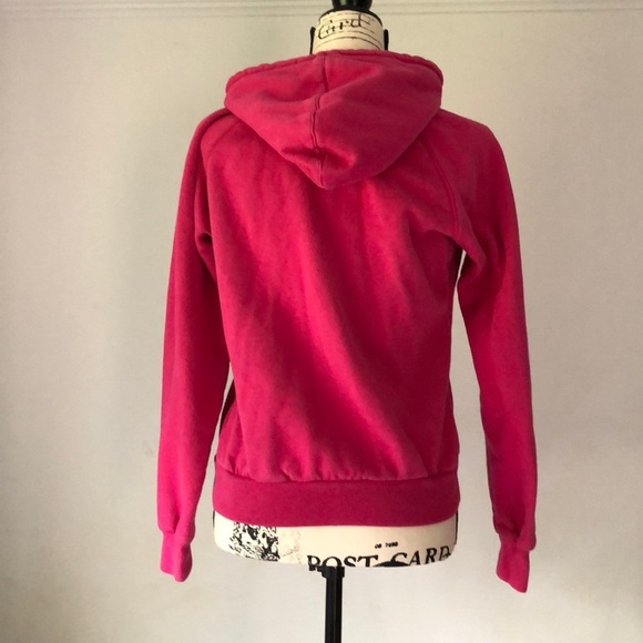Nike hoody.
Medium but fit like small! - Picture 3 of 5